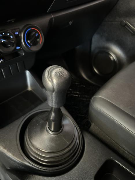 TOYOTA Hilux Caminhonete 2.8 4X4 DIESEL CABINE SIMPLES, Foto 21