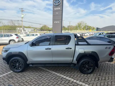 TOYOTA Hilux Caminhonete 2.8 16V 4P CONQUEST TURBO DIESEL CABINE DUPLA, Foto 8
