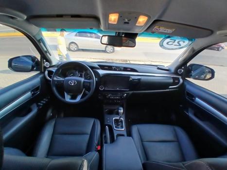 TOYOTA Hilux Caminhonete 2.8 16V SRX 4X4 DIESEL CABINE DUPLA AUTOMÁTICO, Foto 11
