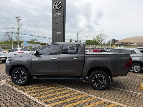 TOYOTA Hilux Caminhonete 2.8 16V SRX 4X4 DIESEL CABINE DUPLA AUTOMÁTICO, Foto 8