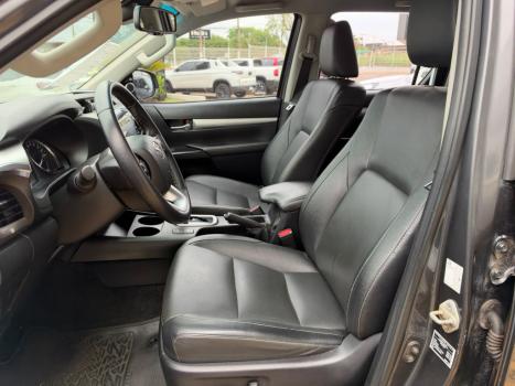 TOYOTA Hilux Caminhonete 2.8 16V SRX 4X4 DIESEL CABINE DUPLA AUTOMÁTICO, Foto 10