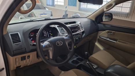 TOYOTA Hilux SW4 2.7 16V 4P FLEX SR 7 LUGARES AUTOM�TICO, Foto 7
