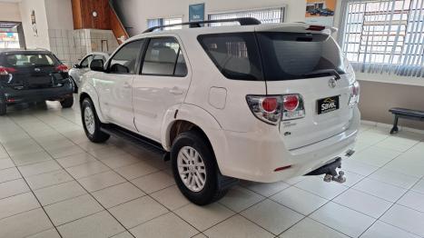 TOYOTA Hilux SW4 2.7 16V 4P FLEX SRV 7 LUGARES AUTOM�TICO, Foto 4
