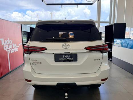 TOYOTA Hilux SW4 2.8 16V 4P SRX 4X4 7 LUGARES TURBO DIESEL AUTOM�TICO, Foto 6