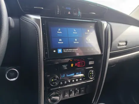 TOYOTA Hilux SW4 2.8 16V 4P SRX PLATINUM 4X4 7 LUGARES TURBO DIESEL AUTOM�TICO, Foto 14