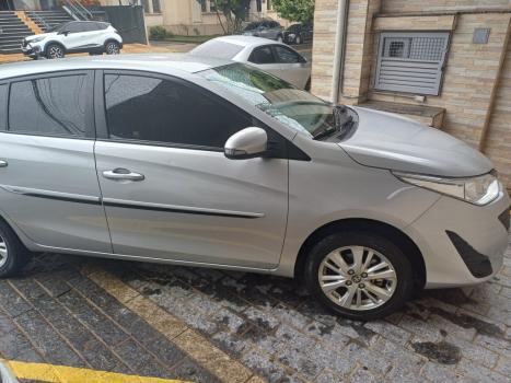 TOYOTA Yaris Hatch 1.3 16V 4P FLEX XL PLUS TECH MULTIDRIVE AUTOM�TICO CVT, Foto 8