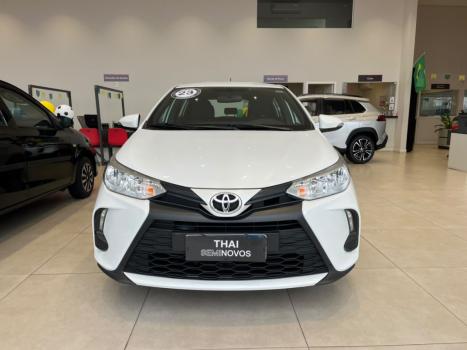 TOYOTA Yaris Hatch 1.5 16V 4P FLEX XL MULTIDRIVE AUTOM�TICO CVT, Foto 2