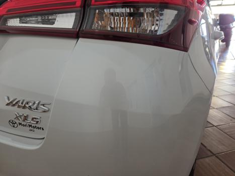 TOYOTA Yaris Hatch 1.5 16V 4P FLEX XLS MULTIDRIVE AUTOM�TICO CVT, Foto 8
