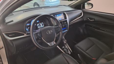 TOYOTA Yaris Hatch 1.5 16V 4P FLEX XLS CONNECT MULTIDRIVE AUTOM�TICO CVT, Foto 8