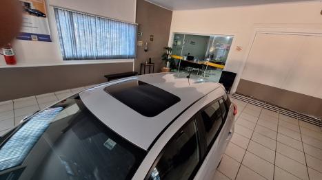 TOYOTA Yaris Hatch 1.5 16V 4P FLEX XLS CONNECT MULTIDRIVE AUTOM�TICO CVT, Foto 17