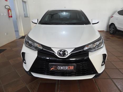 TOYOTA Yaris Hatch 1.5 16V 4P FLEX XLS MULTIDRIVE AUTOMÁTICO CVT, Foto 6