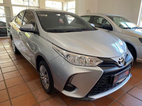 TOYOTA Yaris Sedan 1.5 16V 4P FLEX XL MULTIDRIVE AUTOMTICO CVT, Foto 2