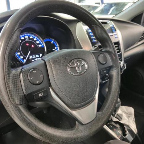 TOYOTA Yaris Sedan 1.5 16V 4P FLEX XL MULTIDRIVE AUTOM�TICO CVT, Foto 10