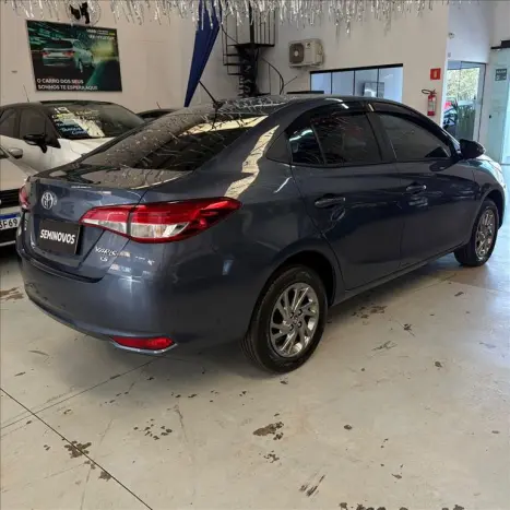 TOYOTA Yaris Sedan 1.5 16V 4P FLEX XS CONNECT MULTIDRIVE AUTOM�TICO CVT, Foto 4