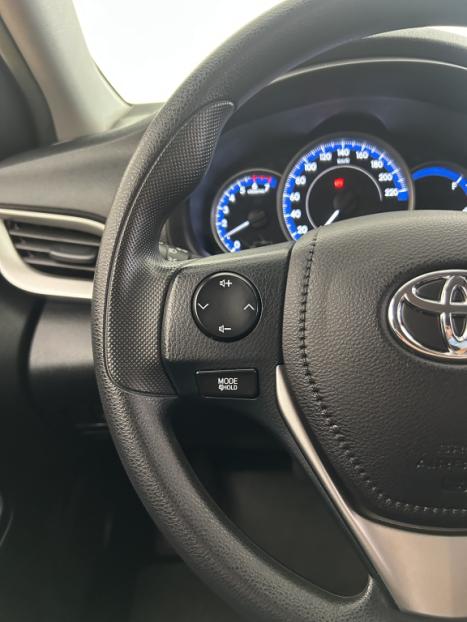 TOYOTA Yaris Sedan 1.5 16V 4P FLEX XL PLUS CONNECT MULTIDRIVE AUTOMÁTICO CVT, Foto 26