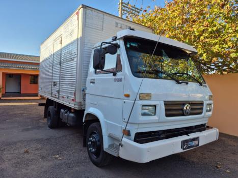 VOLKSWAGEN 8-100 , Foto 2