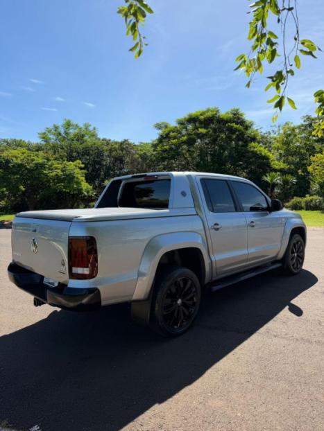 VOLKSWAGEN Amarok 3.0 V6 CABINE DUPLA HIGHLINE EXTREME 4X4 TURBO INTERCOOLER AUTOM�TICO, Foto 5