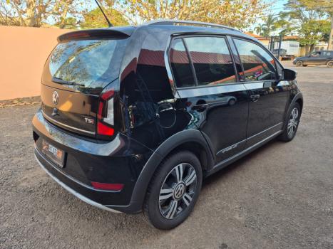 VOLKSWAGEN Cross UP 1.0 12V 4P TSI FLEX, Foto 4