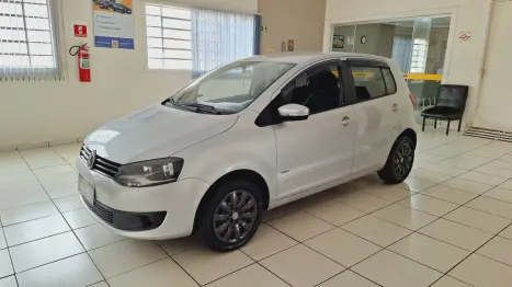 VOLKSWAGEN Fox 1.6 4P TREND FLEX, Foto 1