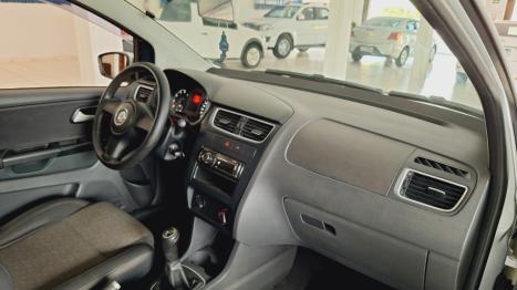 VOLKSWAGEN Fox 1.6 4P TREND FLEX, Foto 9