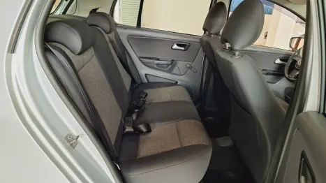 VOLKSWAGEN Fox 1.6 4P TREND FLEX, Foto 13