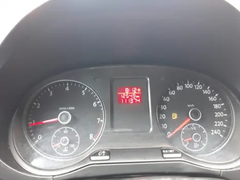 VOLKSWAGEN Fox 1.6 FLEX, Foto 4