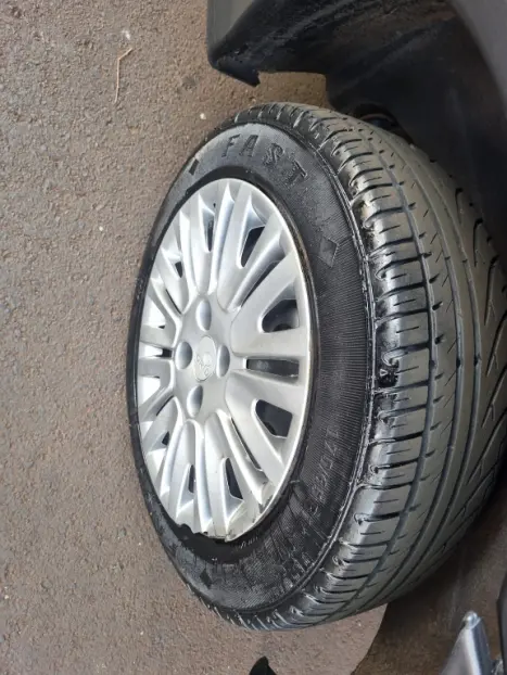 VOLKSWAGEN Gol 1.0 16V 4P G3 PLUS, Foto 9