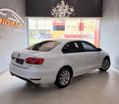 VOLKSWAGEN Jetta 2.0 4P COMFORTLINE FLEX, Foto 4