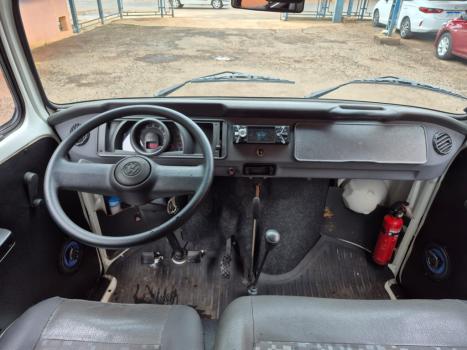 VOLKSWAGEN Kombi 1.4 FLEX STD 9 LUGARES, Foto 5 VOLKSWAGEN Kombi 1.4 FLEX STD 9 LUGARES, Foto 5