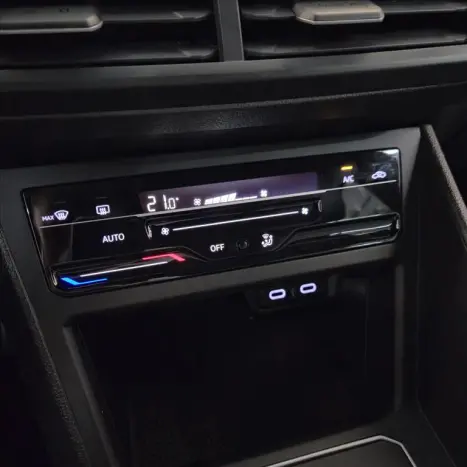 VOLKSWAGEN Nivus 1.0 4P FLEX 200 TSI HIGHLINE TURBO AUTOMTICO, Foto 11