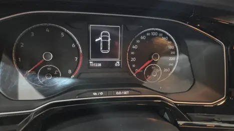 VOLKSWAGEN Polo Hatch 1.0 4P 170 TSI COMFORTLINE AUTOM�TICO, Foto 8