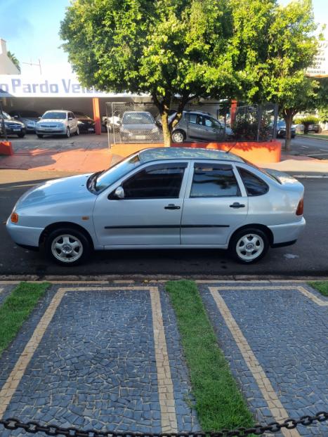 VOLKSWAGEN Polo Sedan 1.8 MI 4P CLASSIC, Foto 4