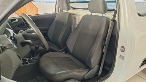 VOLKSWAGEN Saveiro 1.6 G7 CABINE SIMPLES ROBUST FLEX, Foto 9