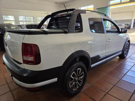 VOLKSWAGEN Saveiro 1.6 G7 CABINE DUPLA CROSS FLEX, Foto 2