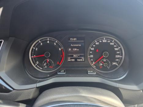 VOLKSWAGEN Saveiro 1.6 G7 CABINE DUPLA CROSS FLEX, Foto 8