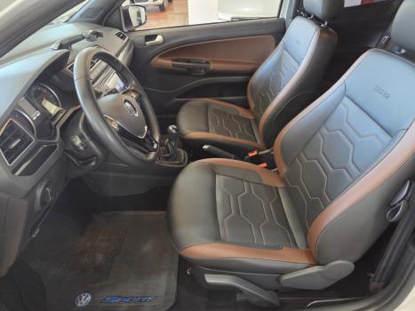 VOLKSWAGEN Saveiro 1.6 G7 CABINE DUPLA CROSS FLEX, Foto 11