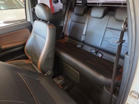 VOLKSWAGEN Saveiro 1.6 G7 CABINE DUPLA CROSS FLEX, Foto 12