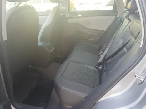 VOLKSWAGEN Taos 1.4 16V 4P FLEX 250 TSI COMFORTLINE AUTOM�TICO, Foto 11