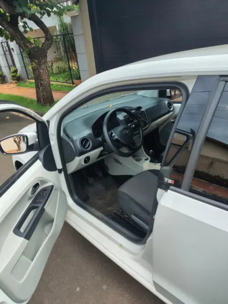 VOLKSWAGEN UP 1.0 12V 4P TSI FLEX MOVE UP, Foto 2