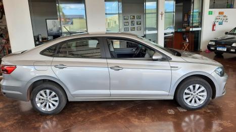 VOLKSWAGEN Virtus 1.0 4P 200 TSI FLEX COMFORTLINE AUTOMTICO, Foto 3