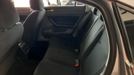 VOLKSWAGEN Virtus 1.0 4P 200 TSI FLEX COMFORTLINE AUTOMTICO, Foto 8