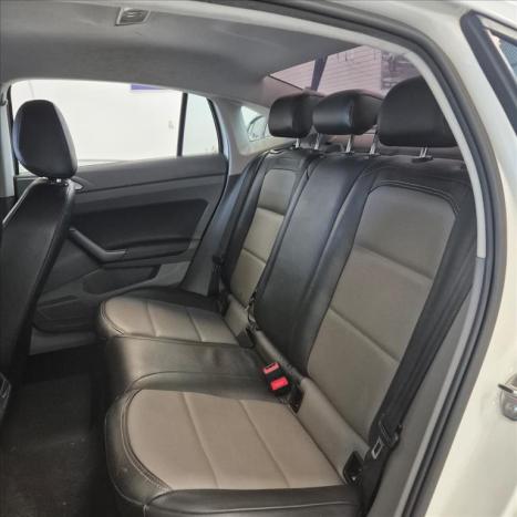VOLKSWAGEN Virtus 1.0 4P 200 TSI FLEX COMFORTLINE AUTOM�TICO, Foto 13