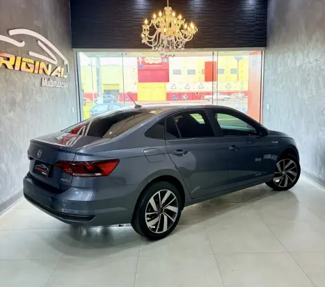 VOLKSWAGEN Virtus 1.0 4P 200 TSI FLEX COMFORTLINE AUTOM�TICO, Foto 4