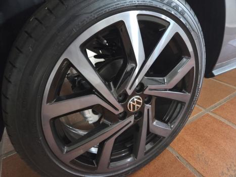 VOLKSWAGEN Virtus 1.4 4P 250 TSI EXCLUSIVE AUTOM�TICO, Foto 14