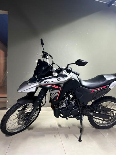 YAMAHA Lander 250 X, Foto 1