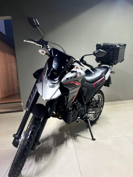 YAMAHA Lander 250 X, Foto 2