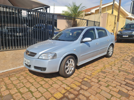 CHEVROLET Astra Hatch 2.0 4P ADVANTAGE  FLEX, Foto 4