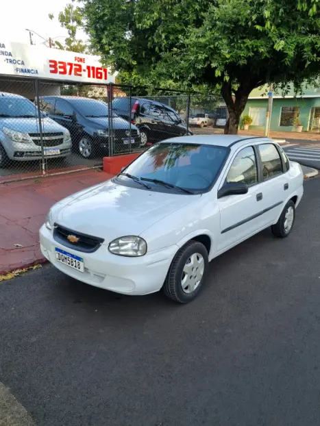 CHEVROLET Corsa Sedan 1.0 4P CLASSIC VHCE FLEX, Foto 2