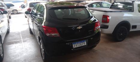 CHEVROLET Onix Hatch 1.0 4P FLEX LT, Foto 4