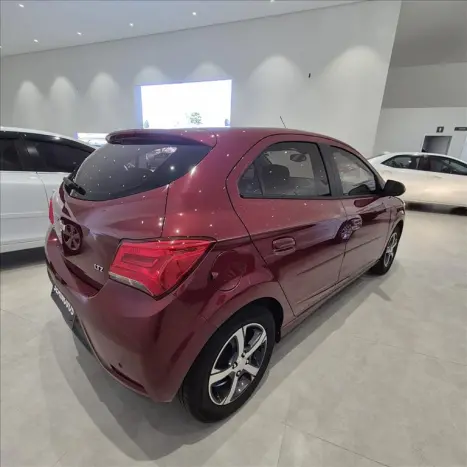 CHEVROLET Onix Hatch 1.4 4P FLEX LTZ, Foto 4